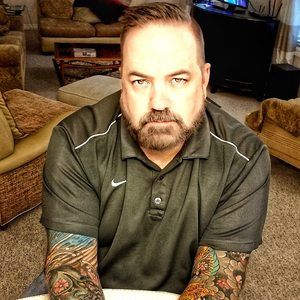 Meet your Posher, Christopher